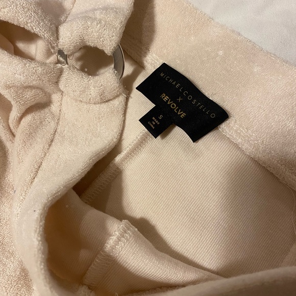 Revolve shorts - Picture 6 of 6